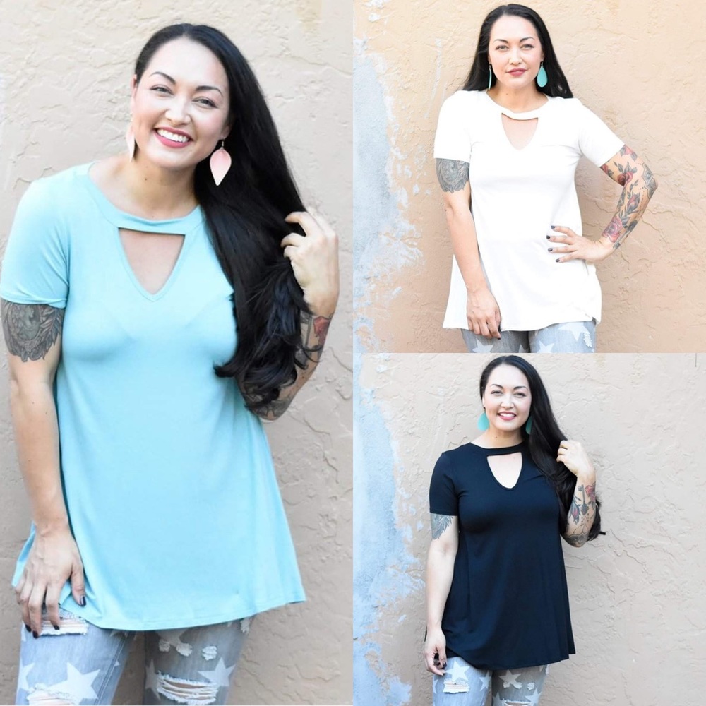 White Choker Neck Tee - Picture 4 of 4